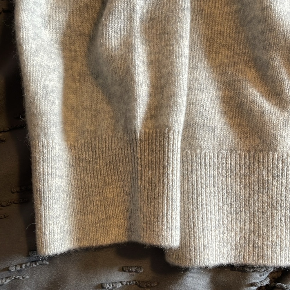 Todd Snyder cashmere button up sweater - Picture 5 of 11